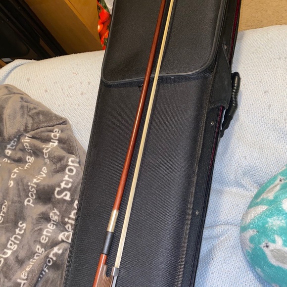 COPY - Authentic Mendini Violin and accessories!!! - Picture 16 of 16